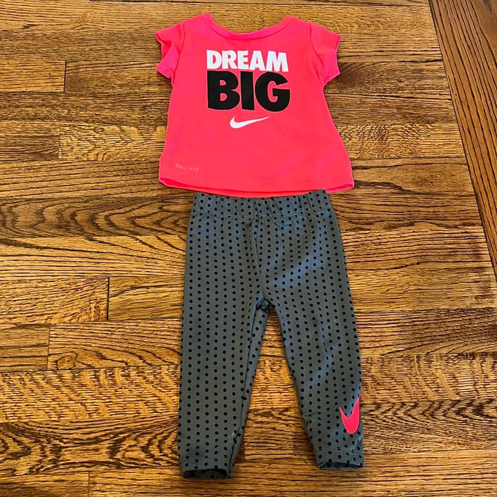 NWOT NIKE DREAM BIG ATHLETIC SET - SIZE 12M